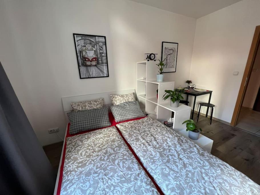 Modern Krymska & Francouzska Street Apartment