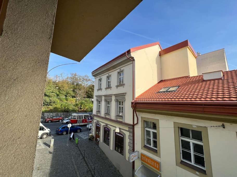 Apartment Modern Krymska & Francouzska Street