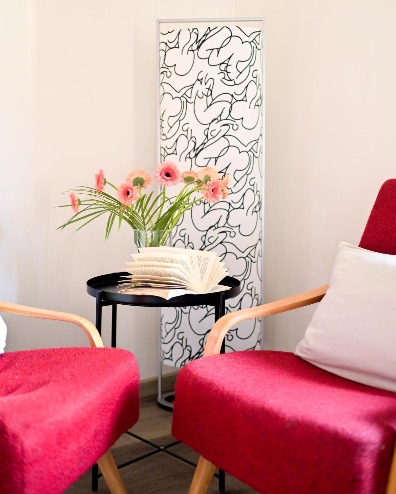 Modern Krymska & Francouzska Street Apartment